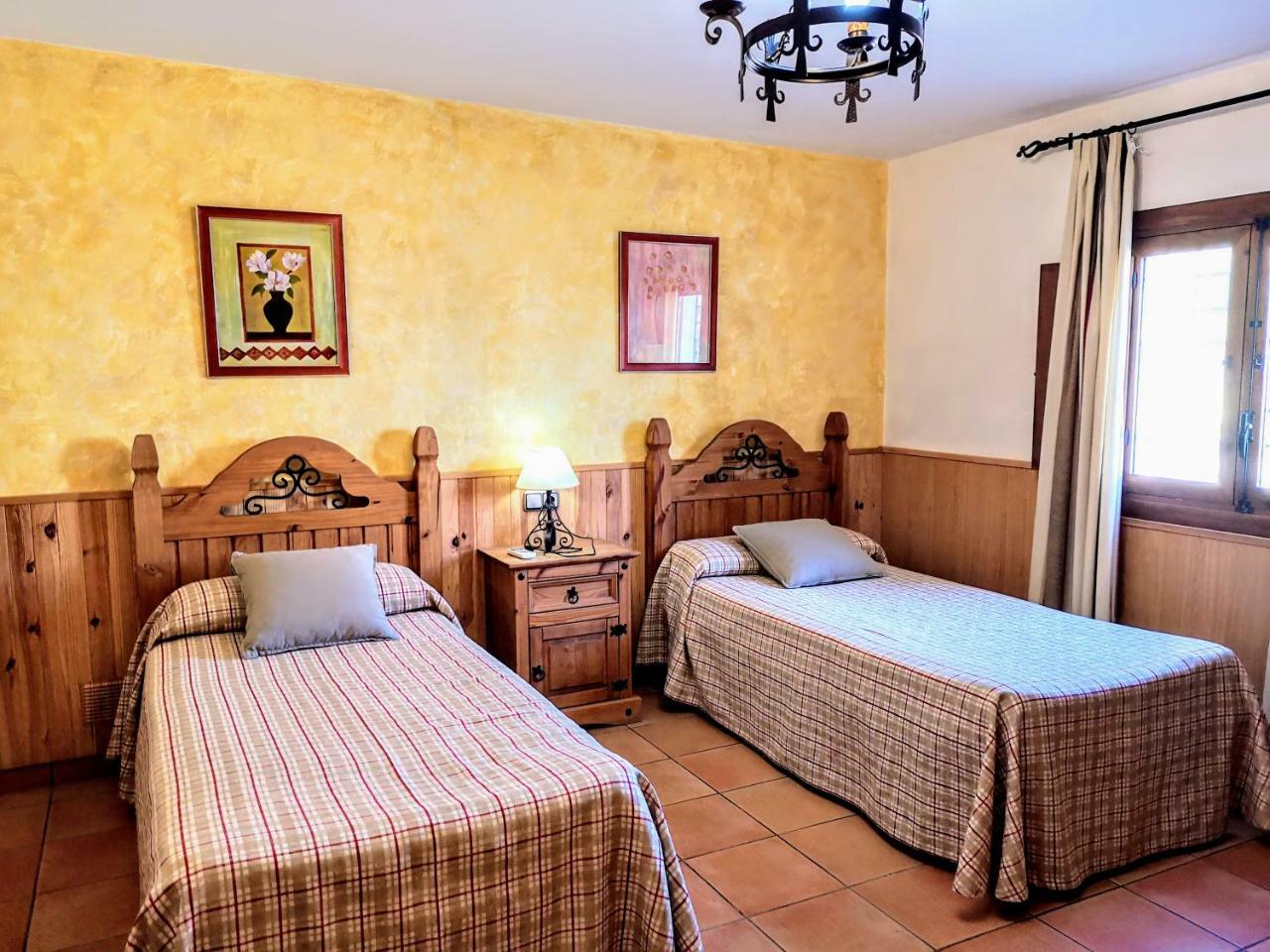 Гостьовий будинок Complejo Rural Sol De Taberno Екстер'єр фото